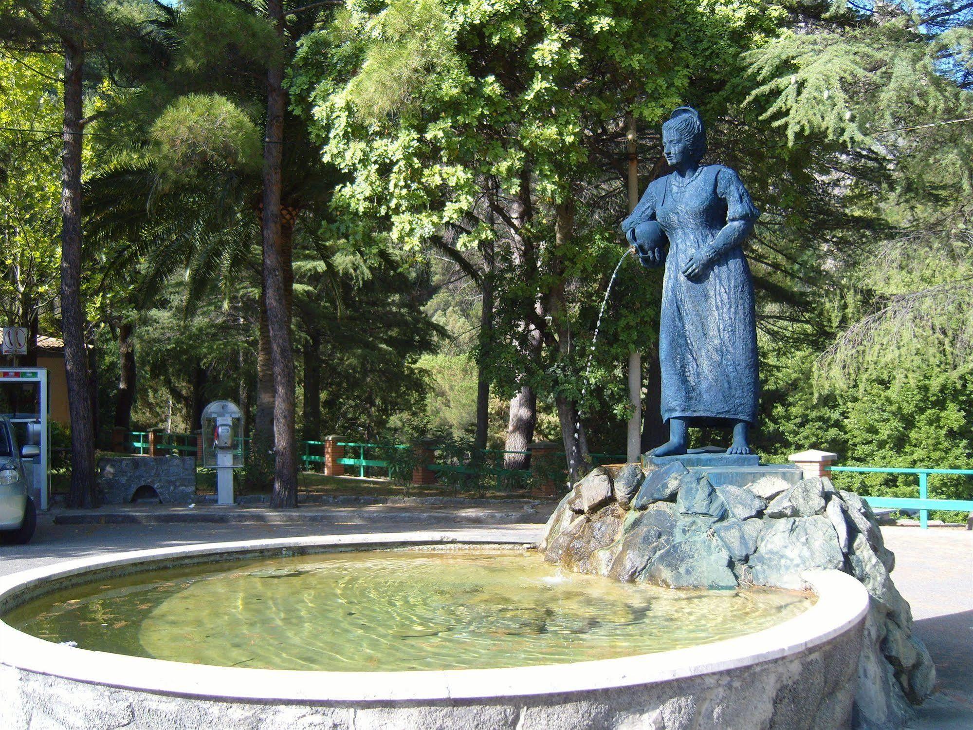 Hotel Luigiane 2*